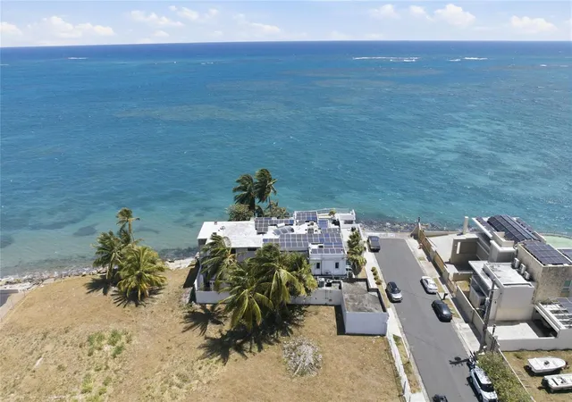 Photo 3 of Single family home for sale at 4 Emajagua, San Juan, PR 00913 | MLS# PR9122894 | Listing updated on 2026-07-22