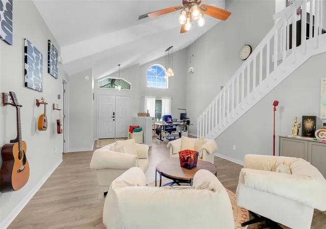 4th image of 305 Forrest Crest Ct, Ocoee, FL 34761 | MLS# G5115354