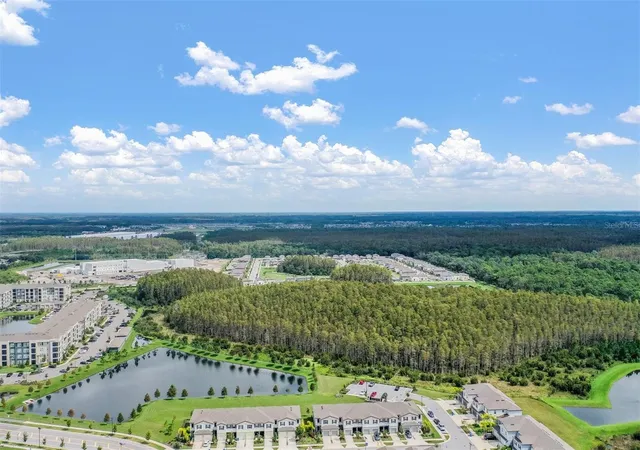 Photo 3 of Townhouse for sale at 2166 Great Sapphire Ln, Lutz, FL 33558 | MLS# TB8531170 | Listing updated on 2026-07-23