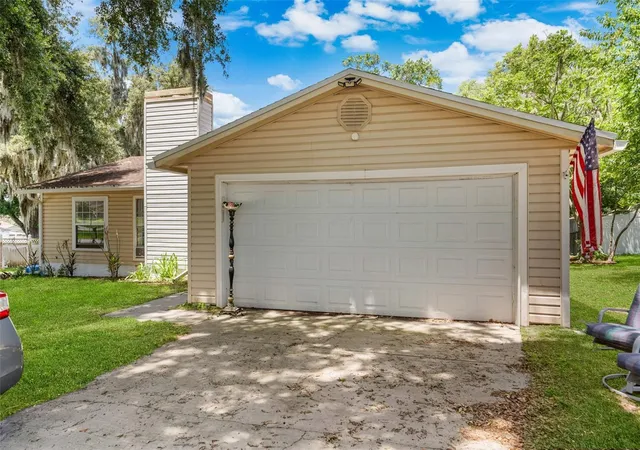 Photo 1 of Single family home for sale at 7410 Orange Crst Cir, Lakeland, FL 33810 | MLS# O6426849 | Listing updated on 2026-10-10