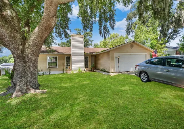 Photo 1 of Single family home for sale at 7410 Orange Crst Cir, Lakeland, FL 33810 | MLS# O6426849 | Listing updated on 2026-10-10