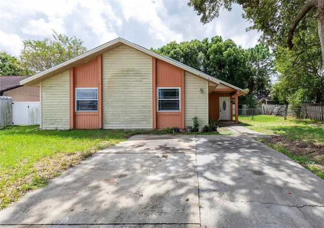 Photo 1 of Single family home for sale at 7348 Grand Ave, Winter Park, FL 32792 | MLS# O6426853 | Listing updated on 2026-09-23