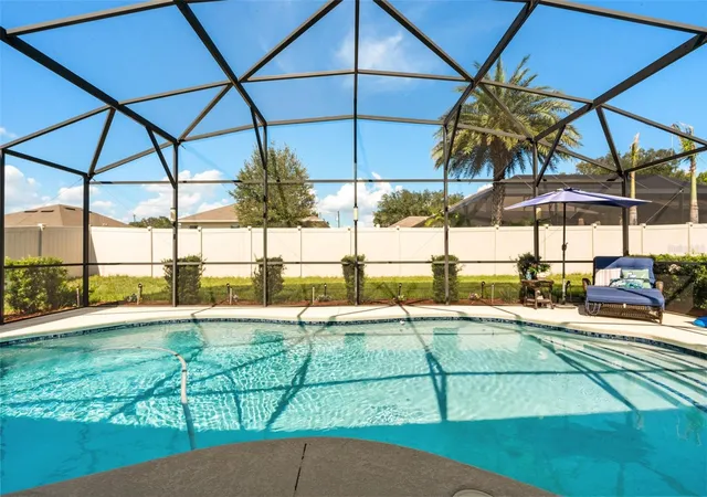 Photo 2 of Single family home for sale at 700 S Florida Ave, Howey In The Hills, FL 34737 | MLS# O6426859 | Listing updated on 2026-10-05