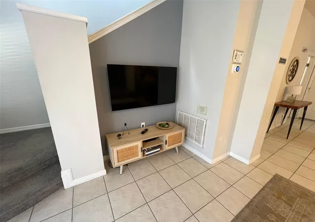 Photo 2 of Townhouse for sale at 8563 Bay Lilly Loop, Kissimmee, FL 34747 | MLS# O6426863 | Listing updated on 2026-10-06