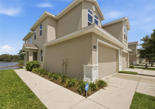 3rd image of 1934 Lake Ridge Blvd, Clearwater, FL 33763 | MLS# TB8531186