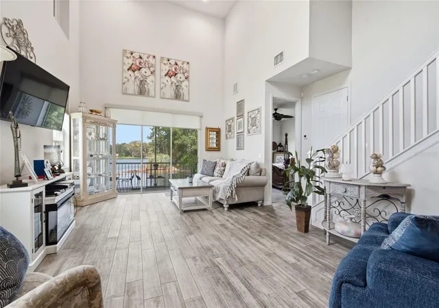 4th image of 1934 Lake Ridge Blvd, Clearwater, FL 33763 | MLS# TB8531186