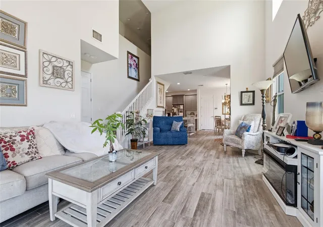 5th image of 1934 Lake Ridge Blvd, Clearwater, FL 33763 | MLS# TB8531186