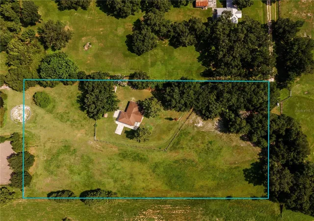 3rd image of 3430 Westshore Dr, Saint Cloud, FL 34772 | MLS# S5154115