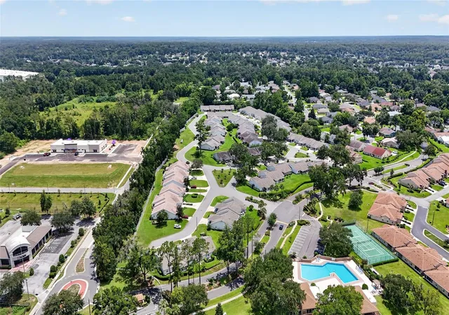 Photo 2 of Single family home for sale at 2429 Se 18th Circle, Ocala, FL 34471 | MLS# OM728897 | Listing updated on 2026-08-10