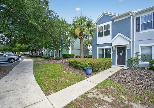 2nd image of 4908 Sw 45th Cir, Ocala, FL 34474 | MLS# OM728904