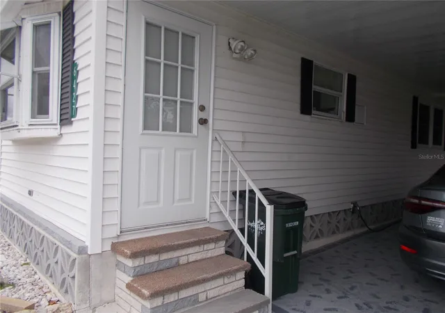 Photo 2 of Manufactured home for sale at 6427 Fleetwood Ct, North Port, FL 34287 | MLS# C7528642 | Listing updated on 2026-09-29