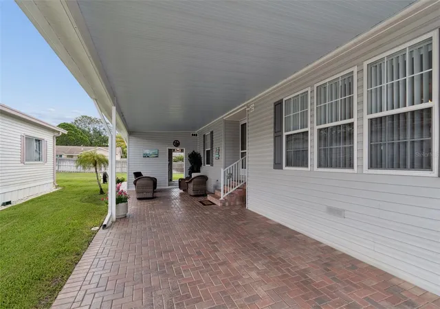 3rd image of 18 Mountain Laurel Dr, Palm Harbor, FL 34684 | MLS# TB8531227