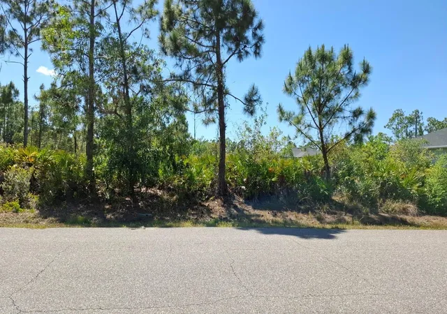 Photo 1 of Land for sale at 5541 Gulfport Ter, Port Charlotte, FL 33981 | MLS# O6426900 | Listing updated on 2026-08-14