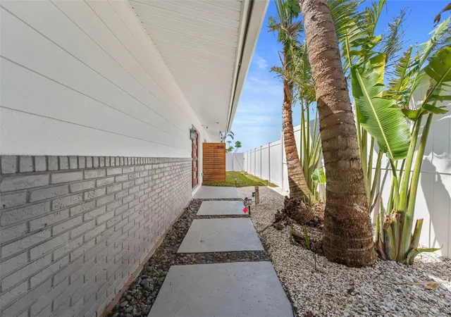 78th image of 11050 7th St E, Treasure Island, FL 33706 | MLS# TB8531237