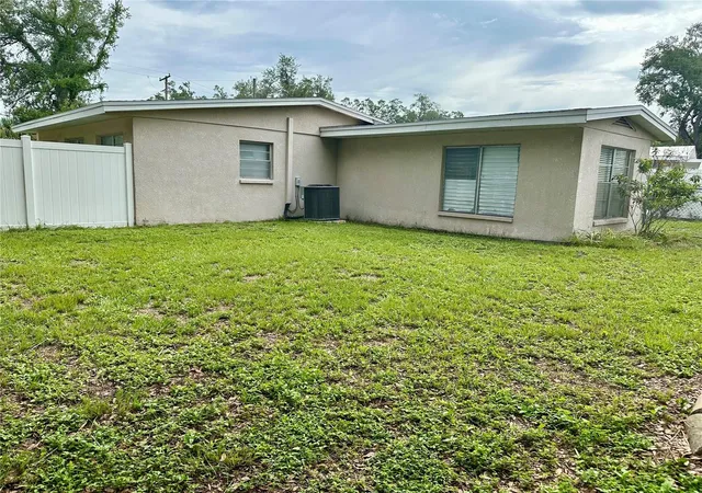Photo 3 of Single family home for sale at 7507 Coral Vine Ln, Tampa, FL 33619 | MLS# TB8531239 | Listing updated on 2026-07-25