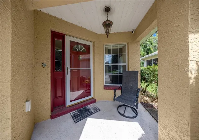 Photo 3 of Single family home for sale at 9082 Sw 102nd Circle, Ocala, FL 34481 | MLS# OM728913 | Listing updated on 2026-09-06