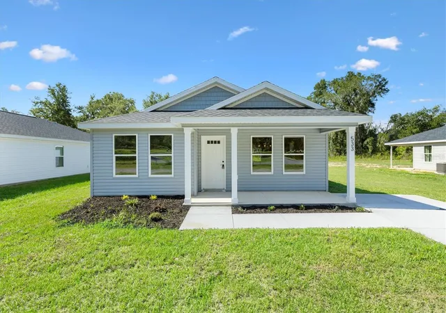 1st image of 533 E Anderson Ave, Bushnell, FL 33513 | MLS# G5115365