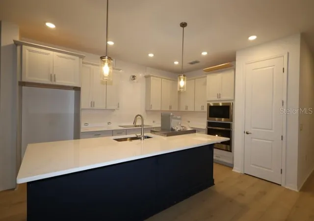 Photo 3 of Single family home for sale at 5813 Native Oak St, Mount Dora, FL 32757 | MLS# TB8531249 | Listing updated on 2026-10-06