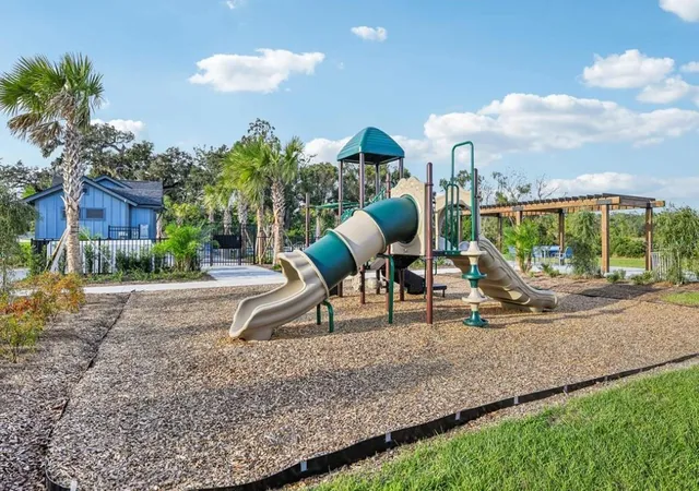5th image of 5813 Native Oak St, Mount Dora, FL 32757 | MLS# TB8531249