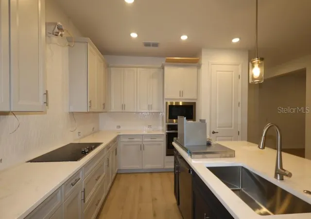 Photo 4 of Single family home for sale at 5813 Native Oak St, Mount Dora, FL 32757 | MLS# TB8531249 | Listing updated on 2026-10-06