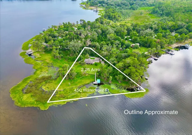 Photo 3 of Single family home for sale at 20924 Ne 132nd Avenue, Waldo, FL 32694 | MLS# GC542127 | Listing updated on 2026-08-12