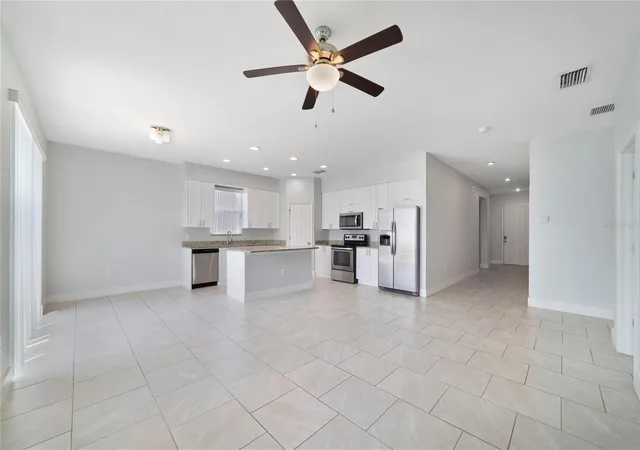 Photo 2 of Single family home for sale at 128 Willow Dr, Kissimmee, FL 34759 | MLS# O6426922 | Listing updated on 2026-09-02