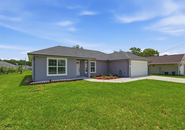 Photo 3 of Single family home for sale at 15055 Se 93rd Court, Summerfield, FL 34491 | MLS# OM728917 | Listing updated on 2026-09-24
