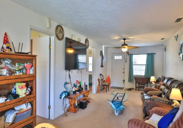 Listing Photo 4 - Condo for sale in building located at 418 Falcon Ave, EDGEWATER, FL 32141
