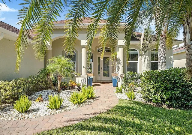 Photo 4 of Single family home for sale at 40 Graham Woods Pl, Palm Coast, FL 32137 | MLS# FC320107 | Listing updated on 2026-07-27