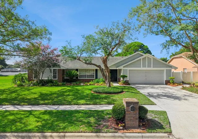 Photo 1 of Single family home for sale at 1129 Climbing Rose Dr, Orlando, FL | MLS# O6426970 | Listing updated on 2026-10-04