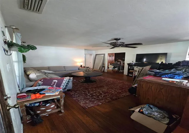 Photo 1 of Single family home for sale at 165 15th Street, Daytona Beach, FL 32117 | MLS# O6426974 | Listing updated on 2026-10-20