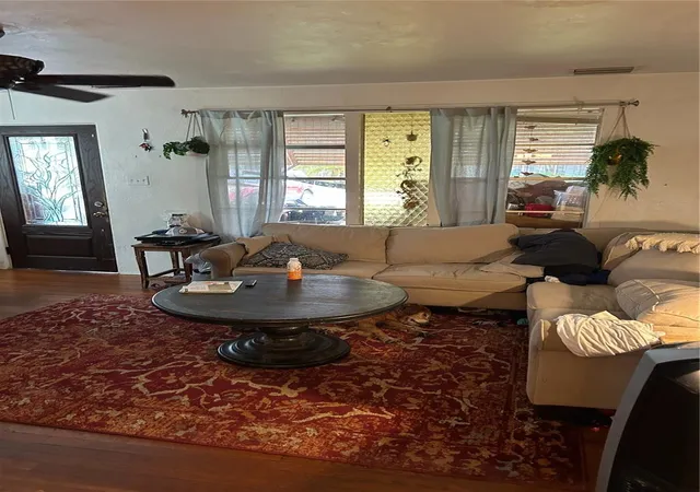 Photo 2 of Single family home for sale at 165 15th Street, Daytona Beach, FL 32117 | MLS# O6426974 | Listing updated on 2026-10-20