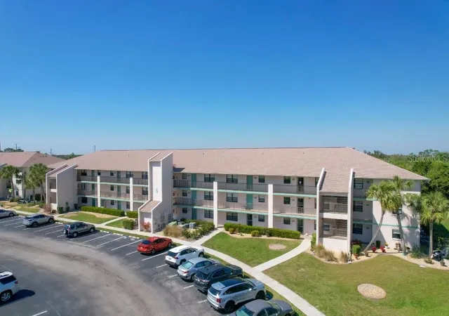 Condo for sale at 175 Kings Hwy #514, Punta Gorda, FL 33983 | MLS# W7887851 | Listing updated on 2026-08-07
