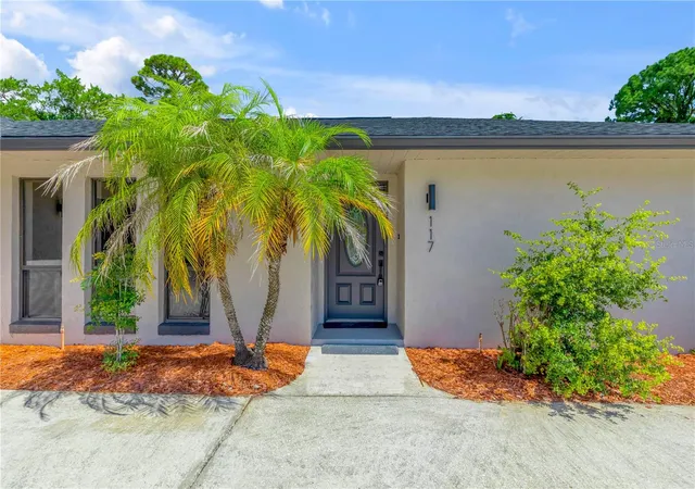 Photo 5 of Single family home for sale at 117 Poinciana Rd, Edgewater, FL 32141 | MLS# NS1088791 | Listing updated on 2026-08-23