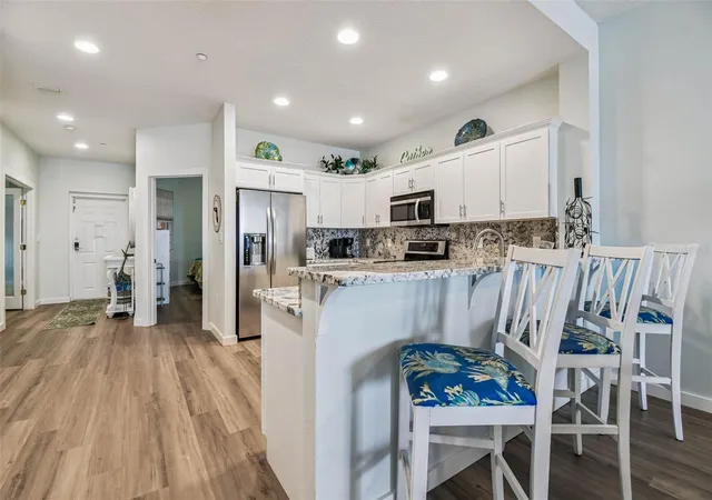 Photo 4 of Condo for sale at 530 S Gulfview Blvd #304, Clearwater Beach, FL 33767 | MLS# TB8531335 | Listing updated on 2026-09-30