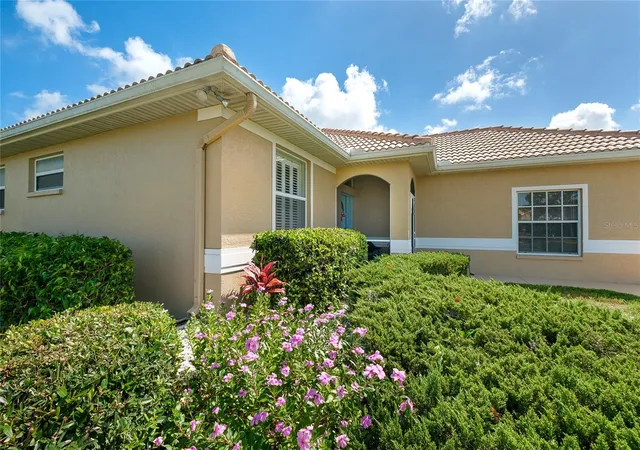 2nd image of 6700 Greenview Ln, Englewood, FL 34224 | MLS# D6148150