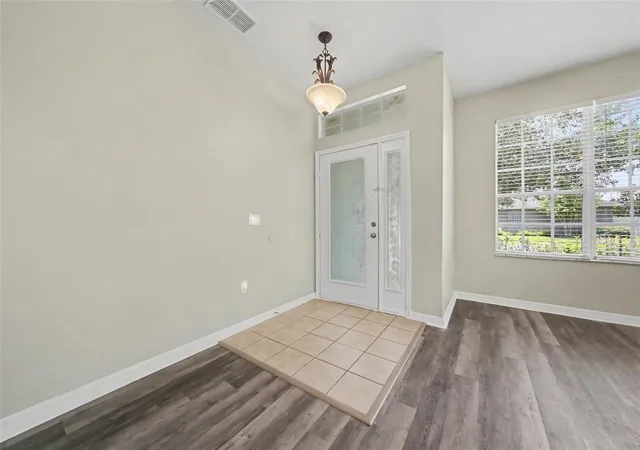 Photo 3 of Single family home for sale at 278 Venetian Bay Cir, Sanford, FL 32771 | MLS# TB8531346 | Listing updated on 2026-10-08