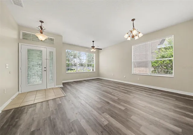 Photo 4 of Single family home for sale at 278 Venetian Bay Cir, Sanford, FL 32771 | MLS# TB8531346 | Listing updated on 2026-10-08