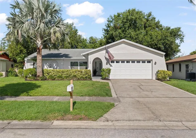 Single family home for sale at 1128 Forbes Tr, TARPON SPRINGS, FL 34689 | MLS# W7887852