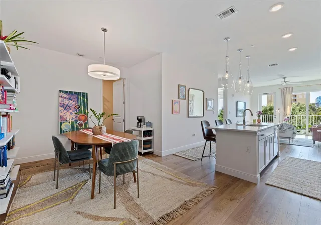 Listing Photo 5 - Condo for sale in building located at 644 3Rd Ave S, ST PETERSBURG, FL 33701 - Unit #403