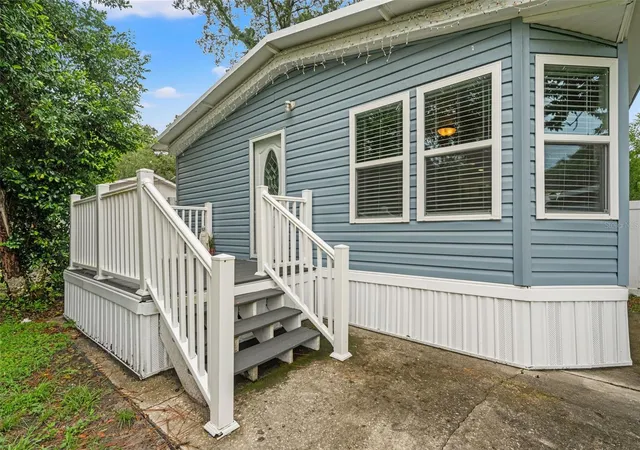 2nd image of 237 Monroe Ave, Brooksville, FL 34604 | MLS# W7887853