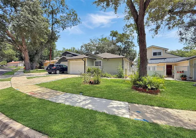 Single family home for sale at 506 Harvard Pl, APOPKA, FL 32703 | MLS# S5154149