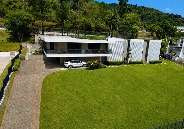Photo 2 of Mansion for sale at B7 Calle Industria, Caguas, PR 00725 | MLS# PR9122902 | Listing updated on 2026-09-13