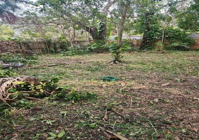 Photo 2 of Single family home for sale at 2720 Bayside Dr S, Saint Petersburg, FL 33705 | MLS# TB8531392 | Listing updated on 2026-08-05