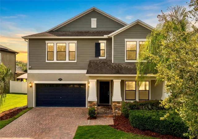Photo 1 of Single family home for sale at 19343 Paddock View Dr, Tampa, FL 33647 | MLS# TB8531396 | Listing updated on 2026-10-07