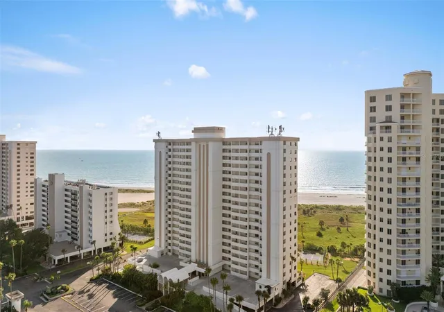3rd image of 1230 Gulf Blvd #1204, Clearwater Beach, FL 33767 | MLS# TB8531401