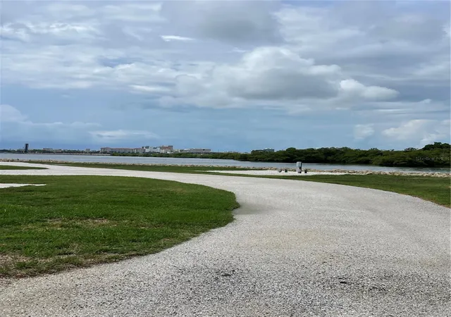 4th image of 177 4Th St W, Palmetto, FL 34221 | MLS# A4700677