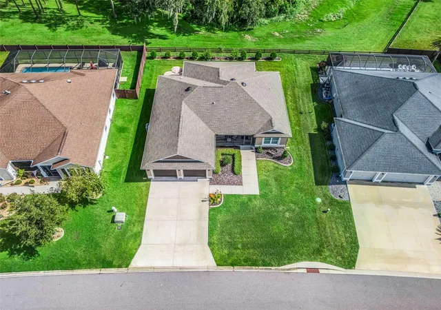 Photo 3 of Sale Pending at 3286 Dzuro Dr, Oxford, FL 34484 | MLS# G5115380 | Listing updated on 2026-09-22