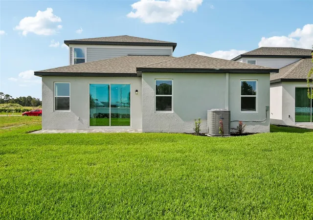 2nd image of 4520 Outhaul Run, Palmetto, FL 34221 | MLS# R4911690