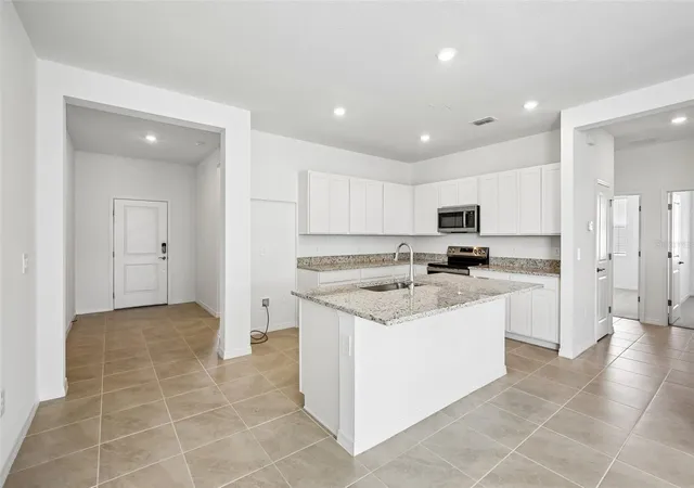 3rd image of 4520 Outhaul Run, Palmetto, FL 34221 | MLS# R4911690